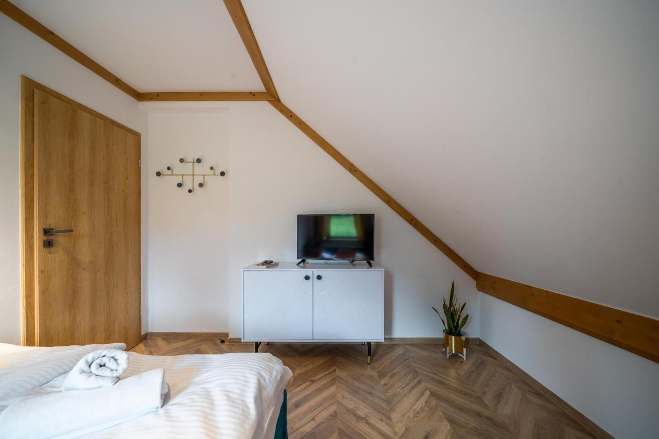 Dwa Stawy Apartment Бяли Дунаец Екстериор снимка