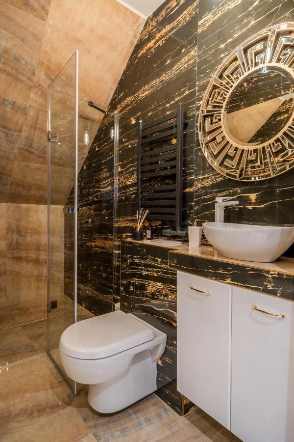 Dwa Stawy Apartment Бяли Дунаец Екстериор снимка